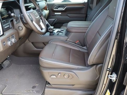Used 2026 GMC Sierra 1500 Denali w/ Denali Reserve Package AWD/4WD image 16