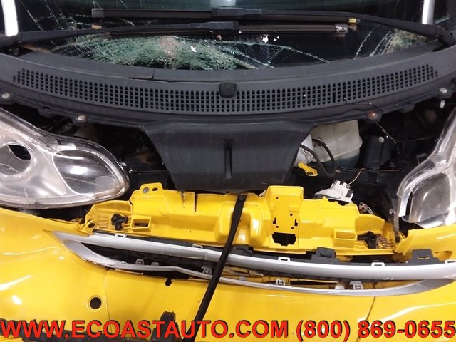 Used 2014 smart fortwo passion RWD image 13