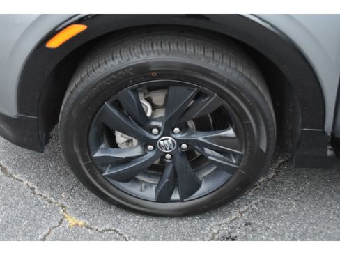 Used 2024 Buick Encore GX Sport Touring image 8