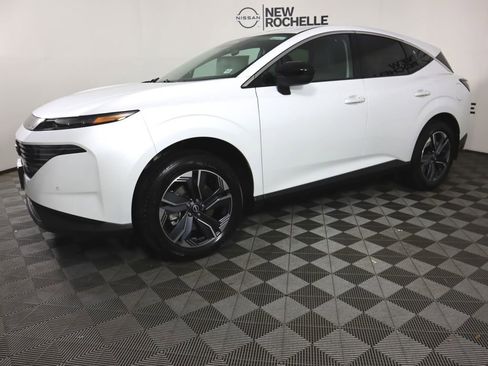 New 2026 Nissan Murano SV image 4