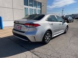 Used 2022 Toyota Corolla LE image 5