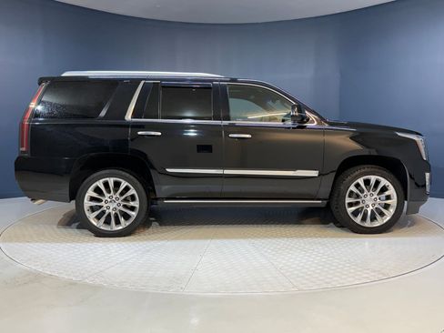 Used 2018 Cadillac Escalade Platinum image 8