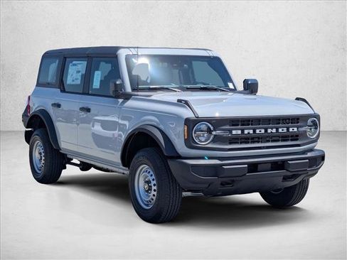 New 2026 Ford Bronco 4-Door AWD/4WD image 7