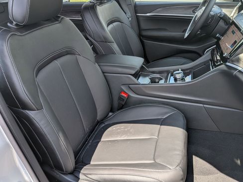 New 2026 Jeep Grand Cherokee L Limited AWD/4WD image 30