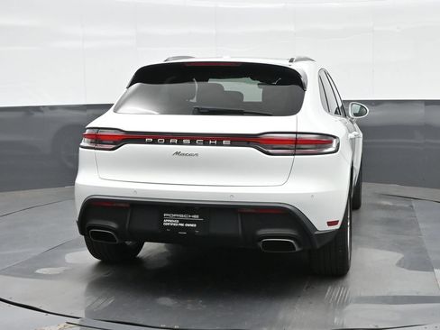 Certified 2023 Porsche Macan AWD/4WD image 6