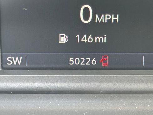 Used 2021 Chevrolet Tahoe LT image 28