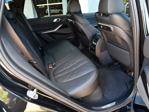 Used 2026 BMW X5 sDrive40i RWD image 31