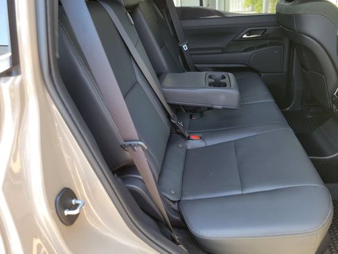 Used 2024 Lexus GX 550 AWD/4WD image 30