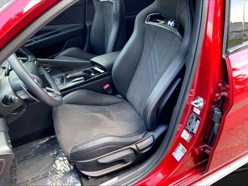 Used 2025 Hyundai Elantra N FWD image 29