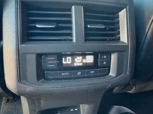 Used 2021 Volkswagen Atlas SE AWD/4WD image 20