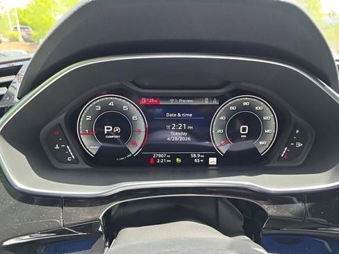 Used 2023 Audi Q3 2.0T Premium Plus w/ Premium Plus Package AWD/4WD image 10
