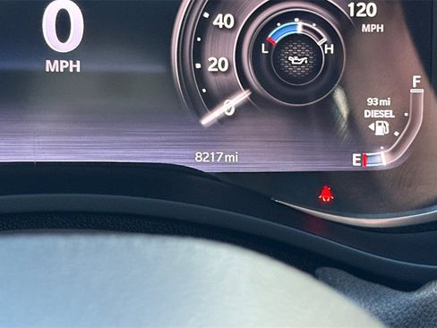 Used 2025 RAM 3500 Laramie w/ Towing Technology Group image 27