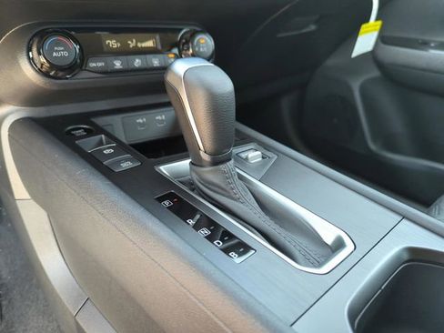 New 2026 Nissan Kicks SV AWD/4WD image 33