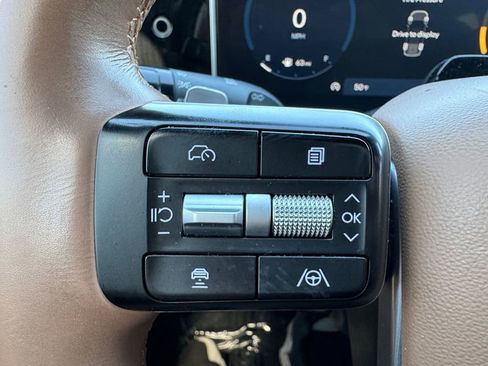 New 2026 Hyundai Santa Fe Limited FWD image 16