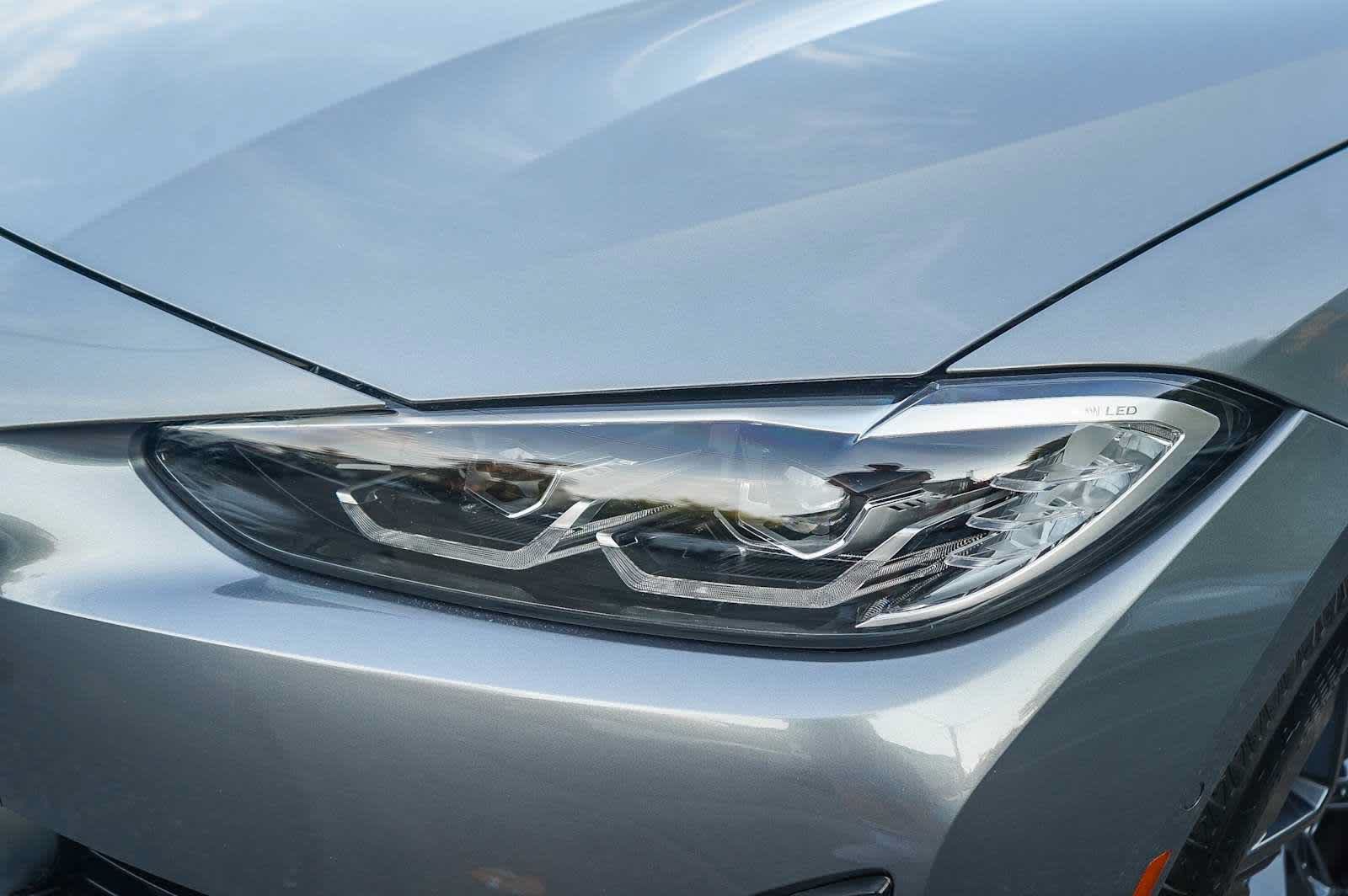 Used 2023 BMW i4 eDrive40 w/ Premium Package RWD image 10