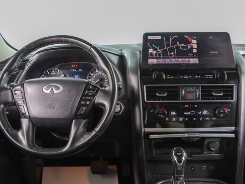 Used 2024 INFINITI QX80 Luxe AWD/4WD image 17