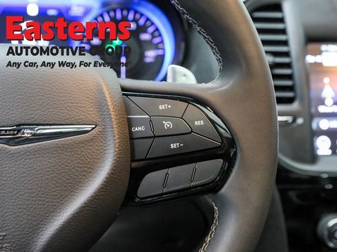 Used 2023 Chrysler 300 S image 16