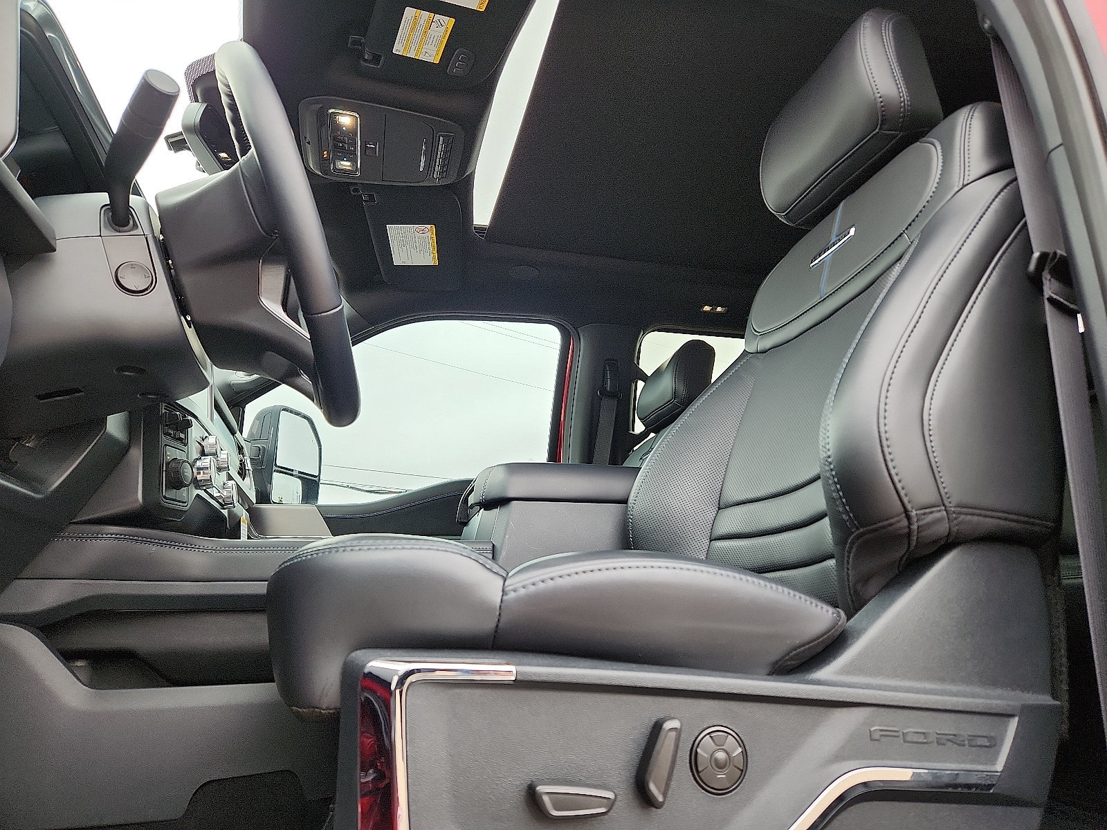 New 2026 Ford F250 Platinum AWD/4WD image 10