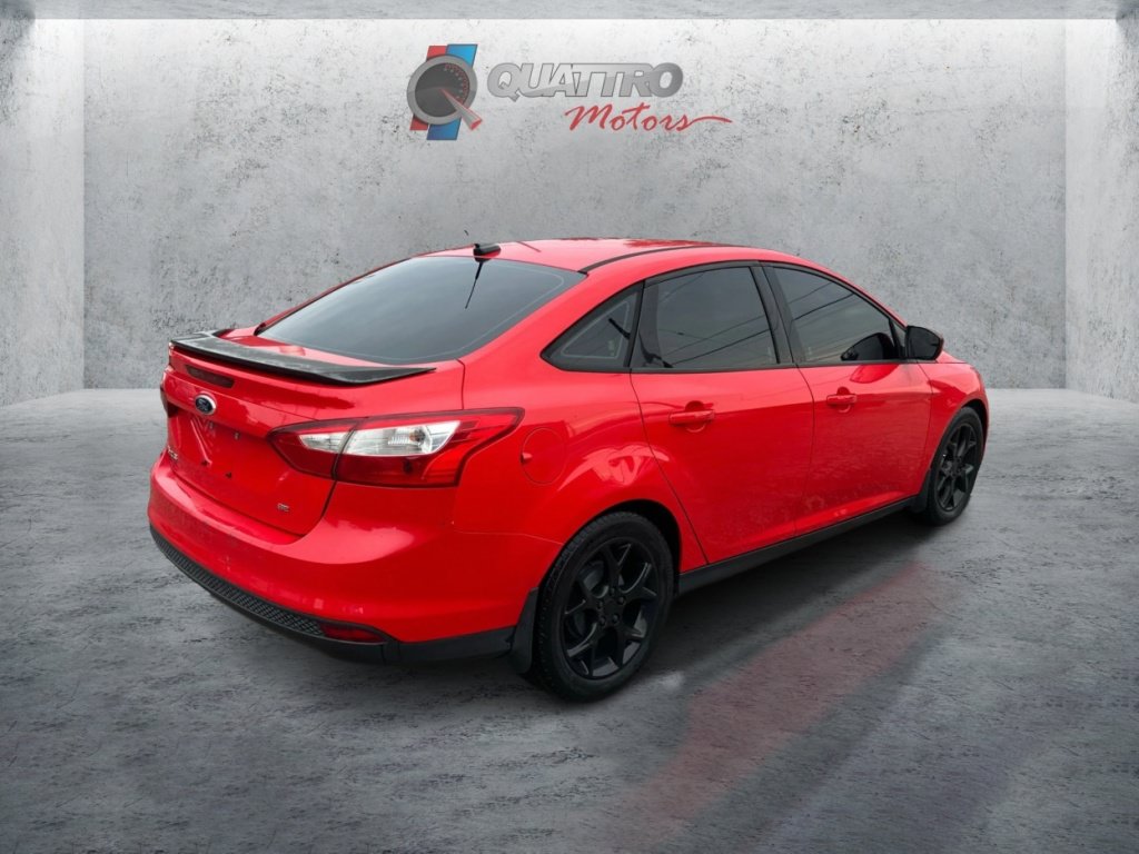 Used 2012 Ford Focus SE FWD image 6