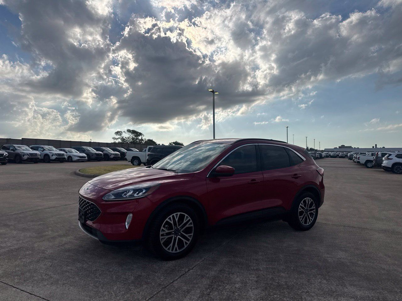 Used 2020 Ford Escape SEL FWD image 11