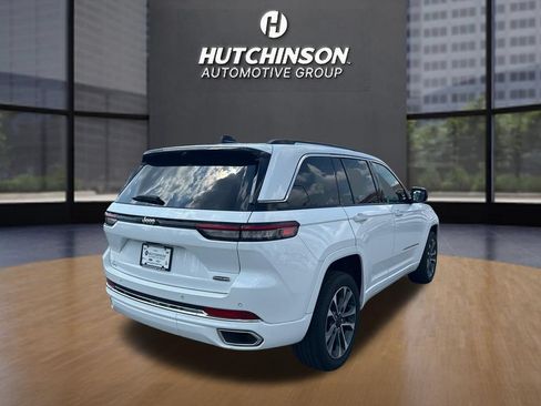 Used 2023 Jeep Grand Cherokee Overland w/ Luxury Tech Group IV RWD image 7