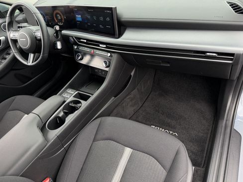 Certified 2025 Hyundai Sonata SEL image 24