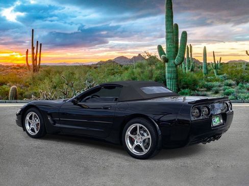 Used 2004 Chevrolet Corvette Convertible w/ Preferred Equipment Group image 5