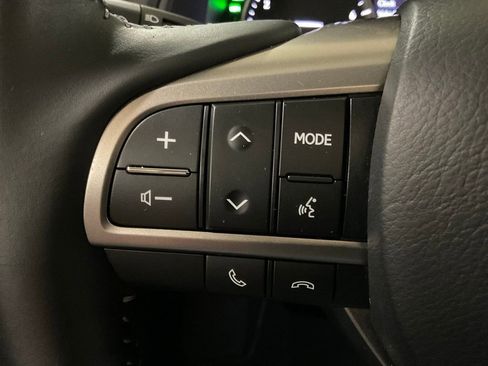 Used 2019 Lexus RX 350L Premium w/ Premium Package image 13