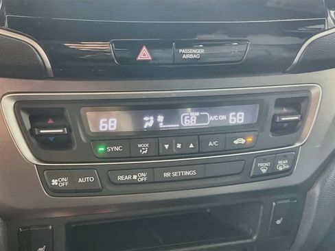 Used 2023 Honda Passport EX-L image 23
