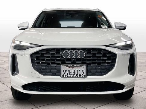 Certified 2025 Audi Q5 Premium AWD/4WD image 7