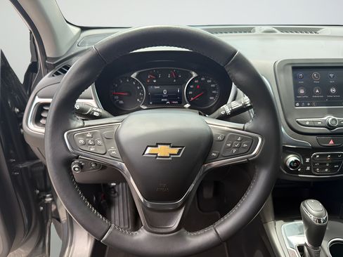 Used 2021 Chevrolet Equinox LT FWD image 31