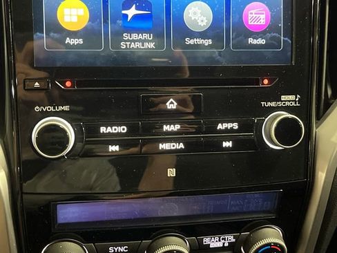 Used 2019 Subaru Ascent Premium AWD/4WD image 17