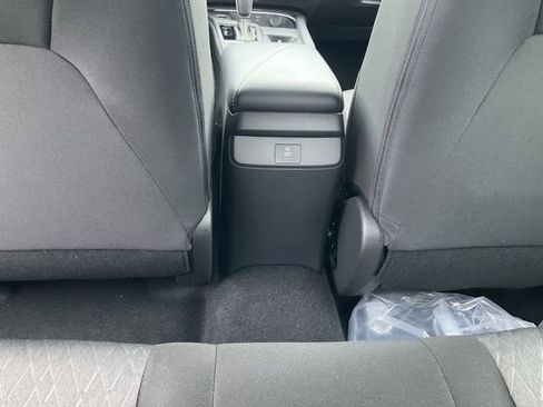 New 2026 Nissan Sentra SV w/ SV Convenience Package image 28