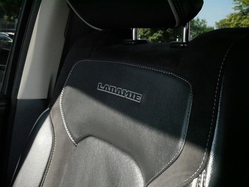 Used 2021 RAM 1500 Laramie AWD/4WD image 32