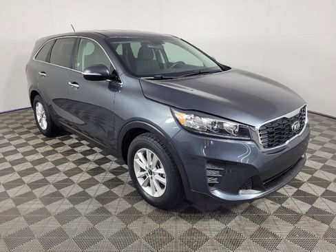 Used 2020 Kia Sorento FWD V6 image 13