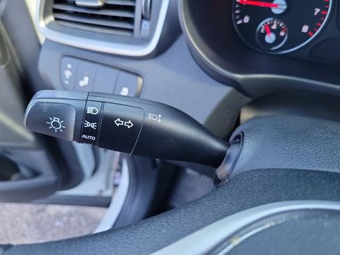 Used 2020 Kia Sorento S FWD image 26