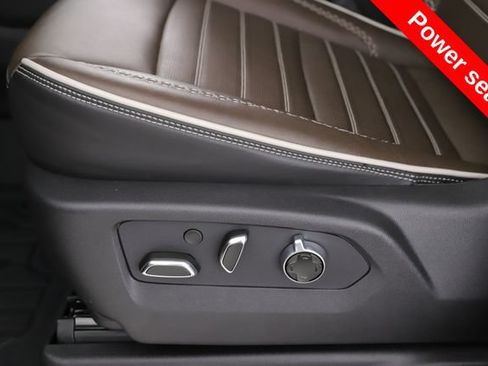 Used 2026 GMC Yukon XL Denali Ultimate AWD/4WD image 21