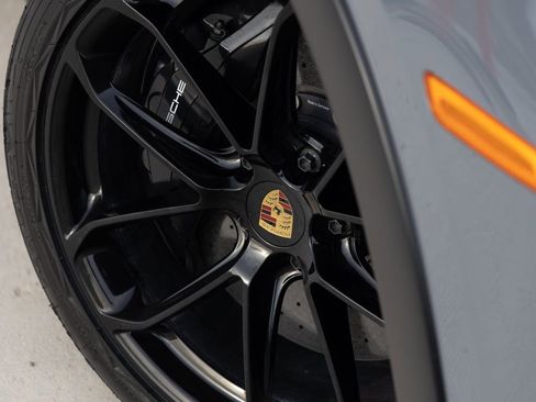 Used 2023 Porsche Cayenne Turbo GT image 9