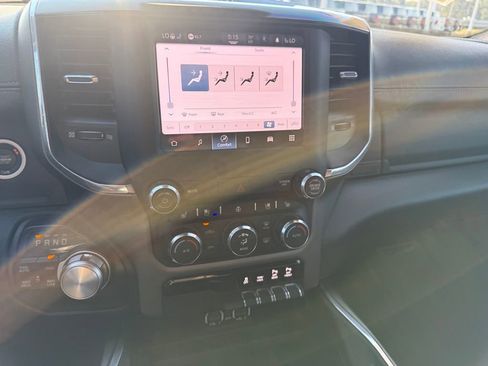 Used 2022 RAM 1500 Laramie w/ Sport Appearance Package AWD/4WD image 18