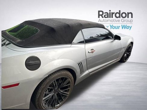 Used 2014 Chevrolet Camaro SS w/ RS Package RWD image 7