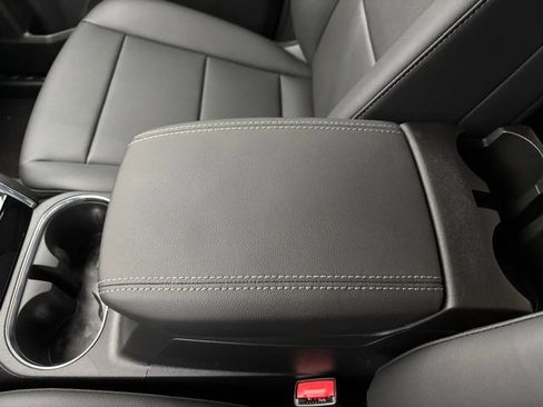 New 2026 GMC Canyon Elevation image 29