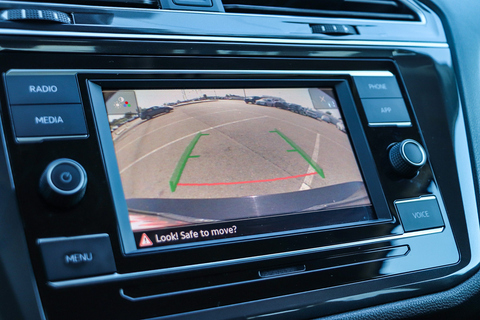 Used 2023 Volkswagen Tiguan S FWD image 25
