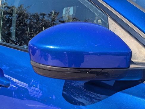 Used 2018 Jaguar F-PACE R-Sport image 23