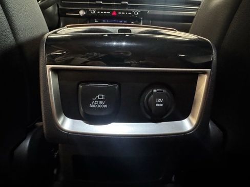 Certified 2023 Kia Carnival SX Prestige image 32