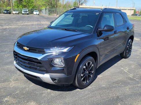 Used 2023 Chevrolet TrailBlazer LT w/ Convenience Package image 5