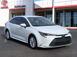 Used 2023 Toyota Corolla LE video 1