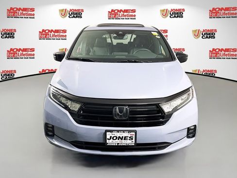 Used 2024 Honda Odyssey Sport image 13