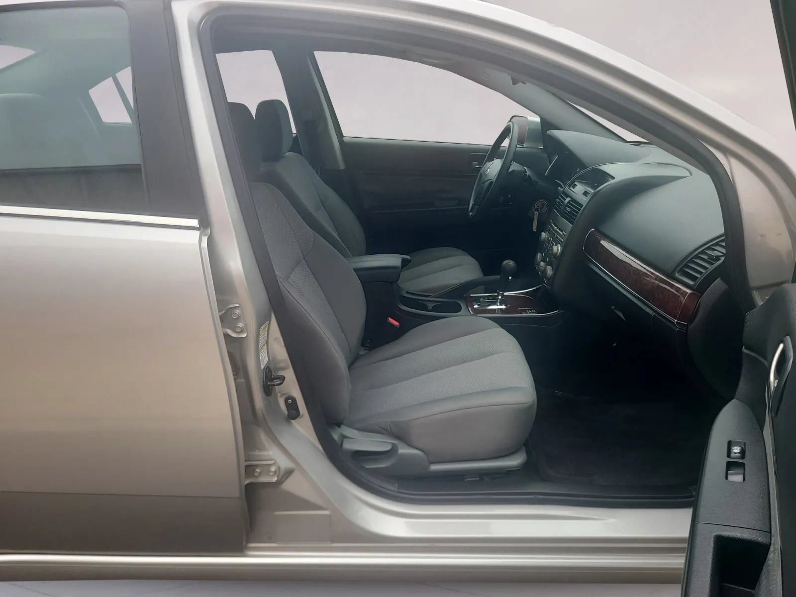 Used 2011 Mitsubishi Galant ES FWD image 22