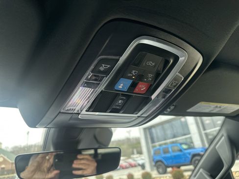 New 2026 RAM 1500 Laramie w/ Night Edition image 38