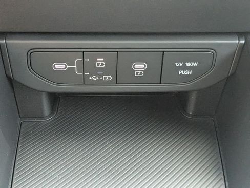 New 2026 Kia K4 FWD image 19
